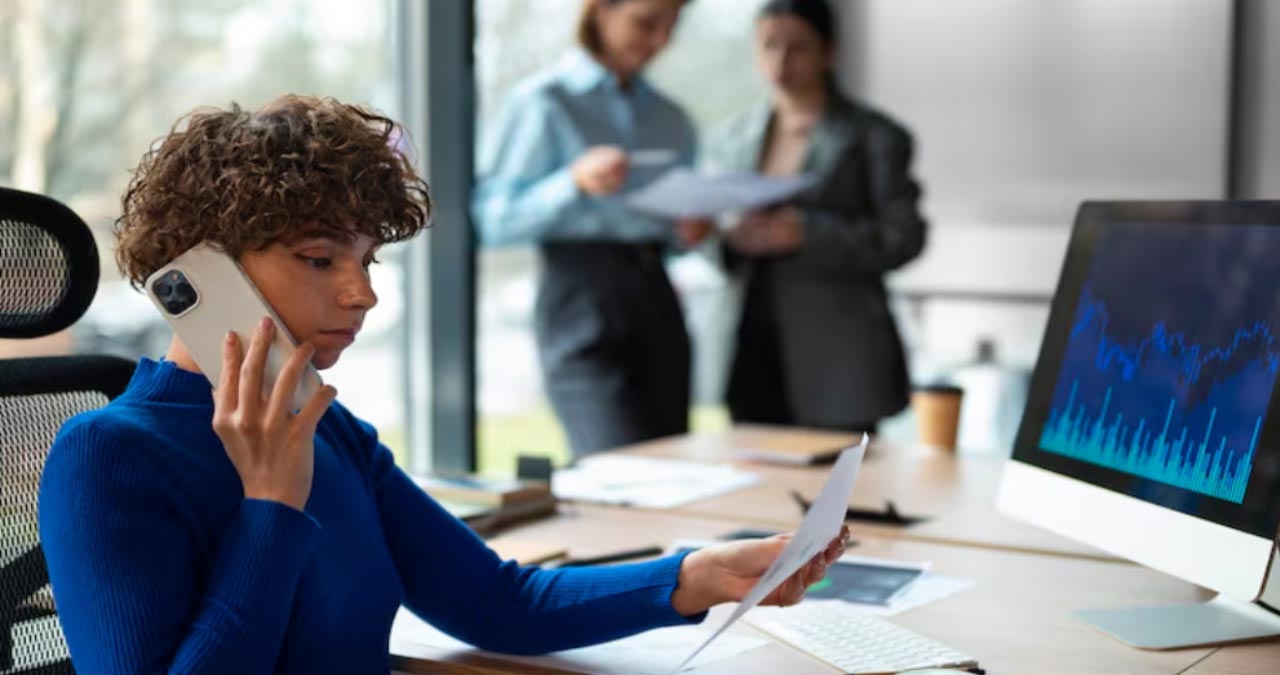 How CRM Software Transforms Customer Experience