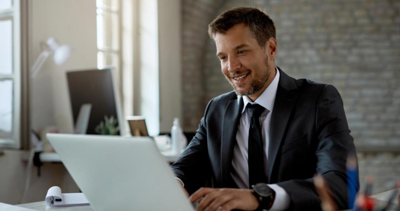 What Is a CRM Software and Why Dubai Businesses